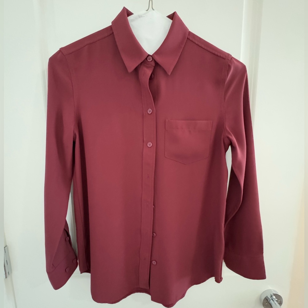 Equipment Button Down